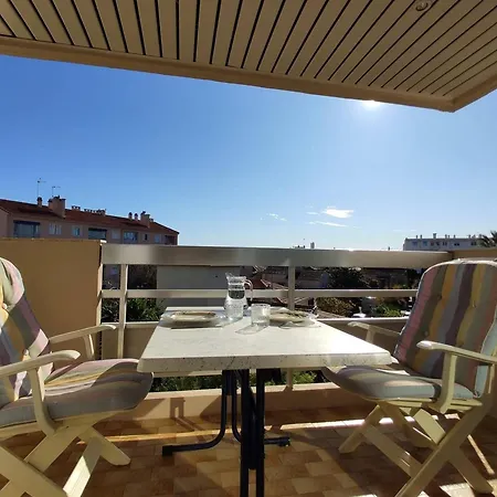 Studio Antibes, 1 Pièce, 4 Personnes - Fr-1-252-153 Appartement