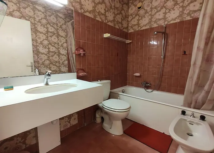 Studio Pour 4 Avec Terrasse Ensoleillee, Parking Privatif, A 250m Des Plages A - Fr-1-252-153 Apartman Antibes